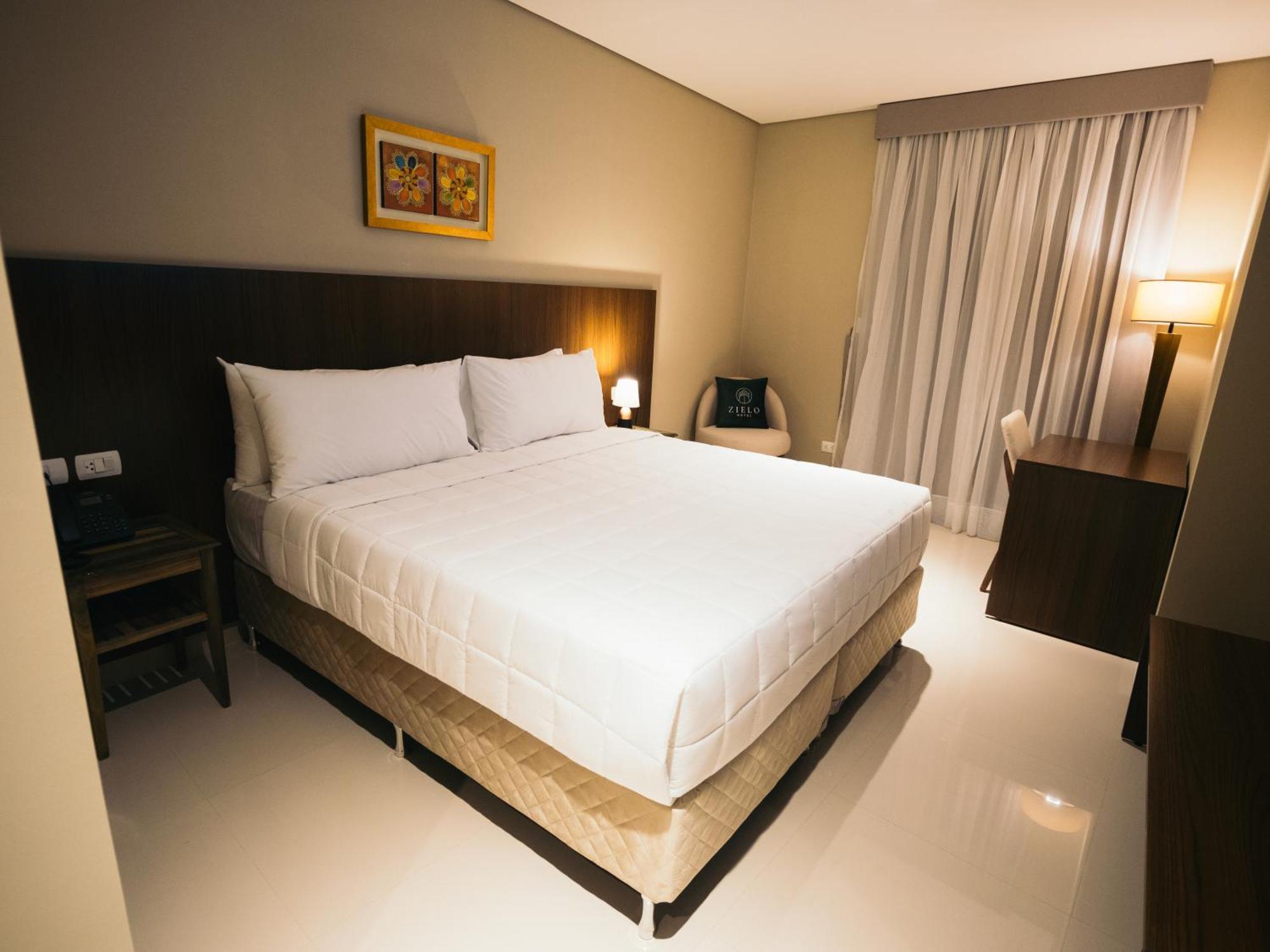 Zielo Hotel Asuncion Exterior photo